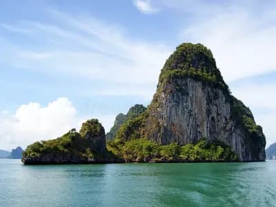 KO PHANAK ISLAND (Near J. Bond Island)